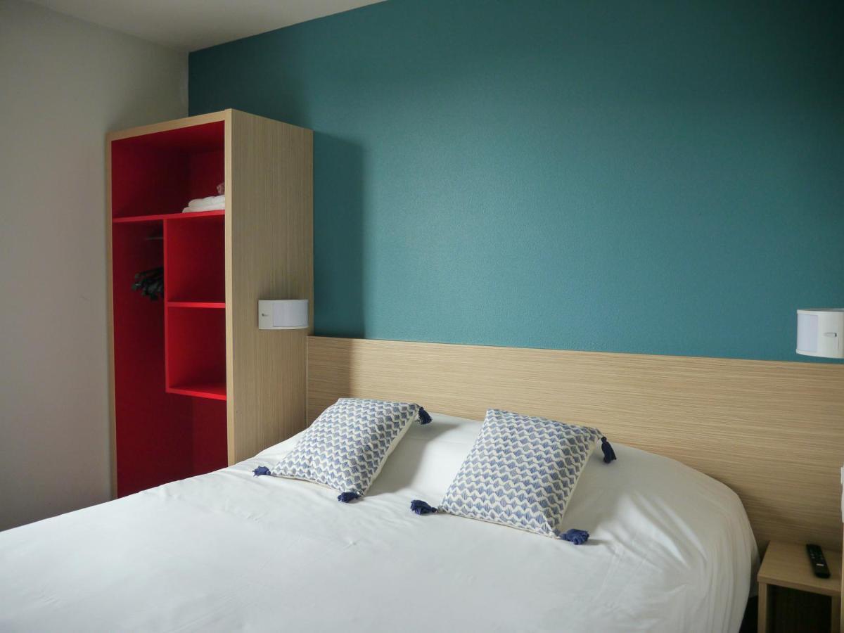 พรีเมียรคลาสมอนเดอมาร์ซันเซ็นต์เอวิต Hotel Saint-Avit  ภายนอก รูปภาพ