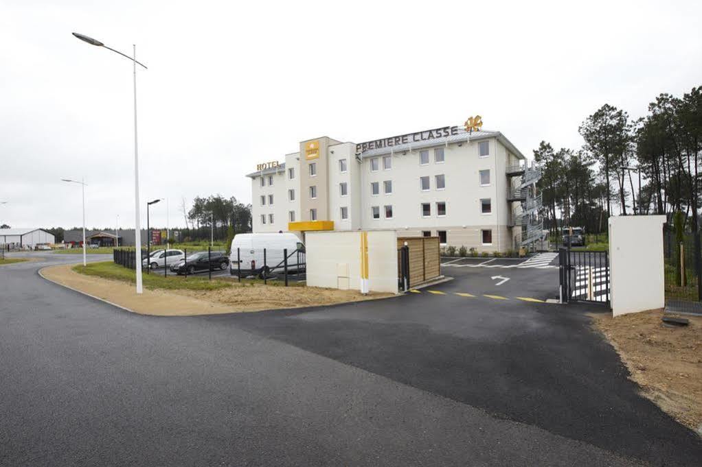 พรีเมียรคลาสมอนเดอมาร์ซันเซ็นต์เอวิต Hotel Saint-Avit  ภายนอก รูปภาพ