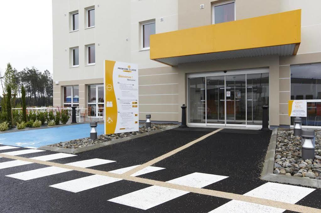 พรีเมียรคลาสมอนเดอมาร์ซันเซ็นต์เอวิต Hotel Saint-Avit  ภายนอก รูปภาพ
